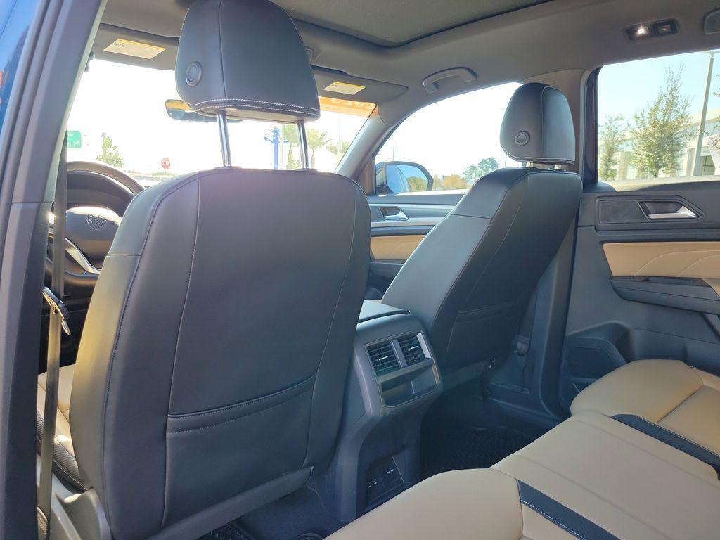 used 2023 Volkswagen Atlas Cross Sport car, priced at $26,995