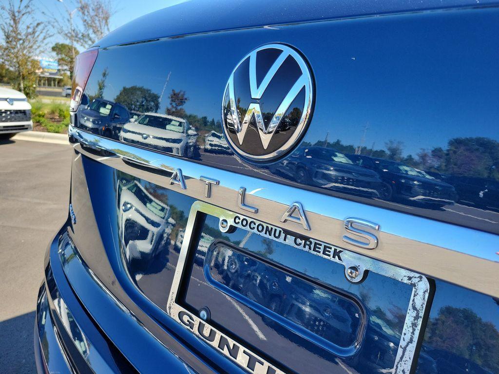used 2023 Volkswagen Atlas Cross Sport car, priced at $26,995