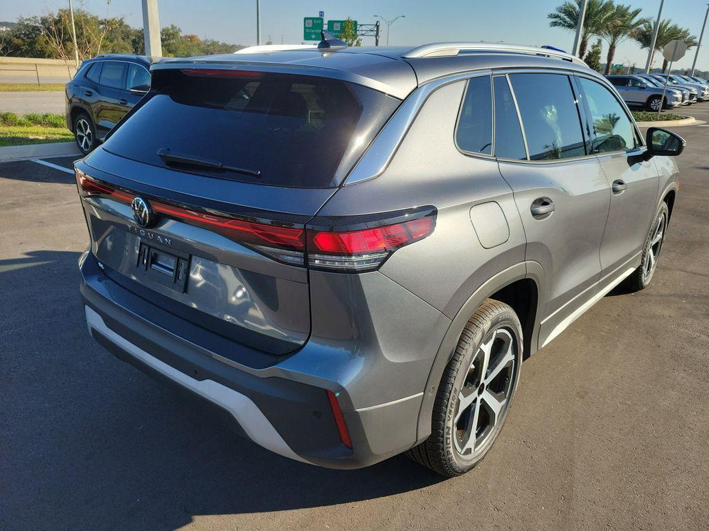 new 2025 Volkswagen Tiguan car, priced at $30,657