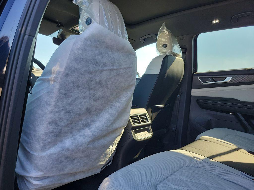 new 2026 Volkswagen Atlas Cross Sport car, priced at $52,569