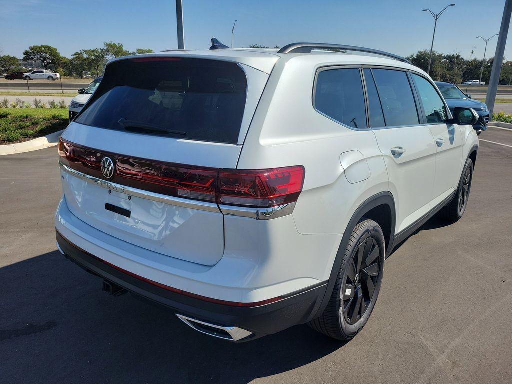 new 2026 Volkswagen Atlas car, priced at $44,053