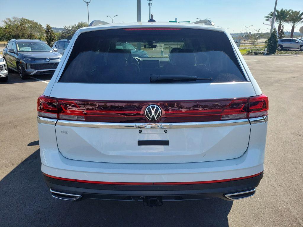 new 2026 Volkswagen Atlas car, priced at $44,053