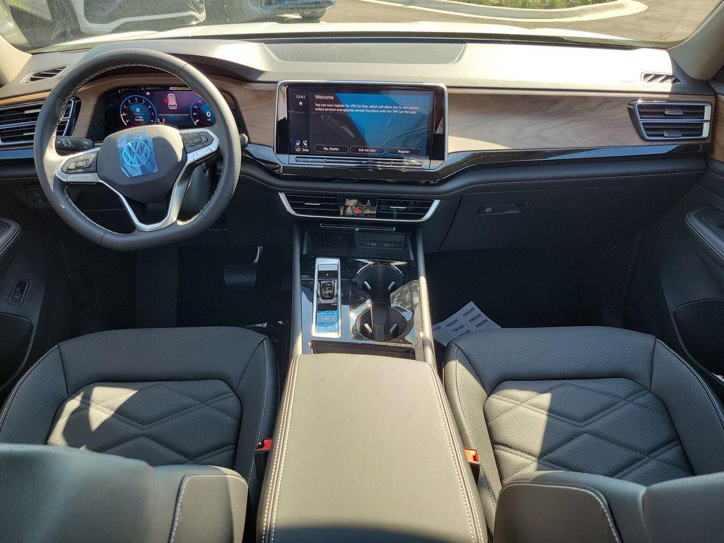 new 2026 Volkswagen Atlas car, priced at $44,053