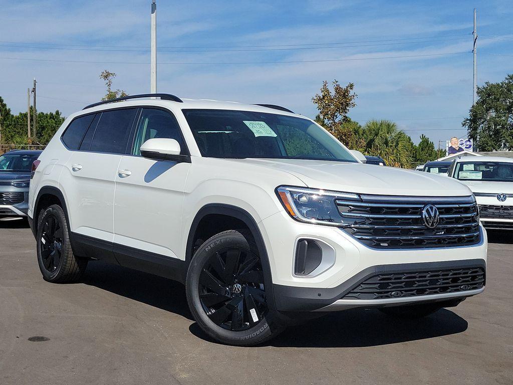 new 2026 Volkswagen Atlas car, priced at $44,053