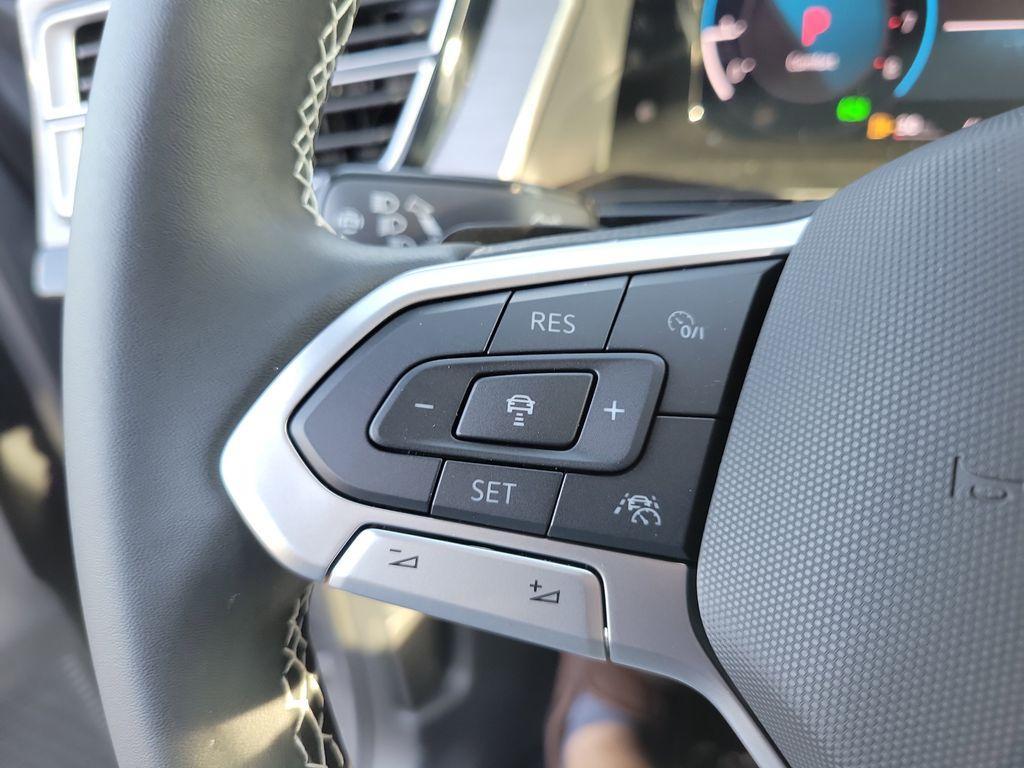 new 2026 Volkswagen Atlas Cross Sport car, priced at $43,062