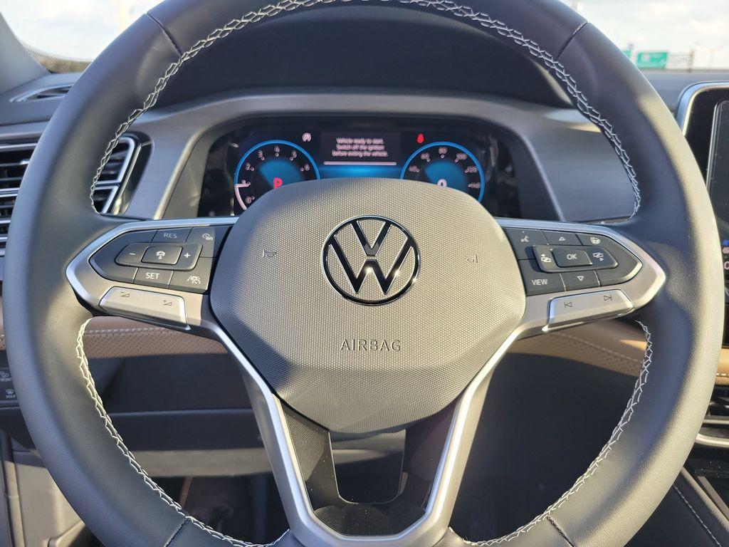 new 2026 Volkswagen Atlas Cross Sport car, priced at $43,062