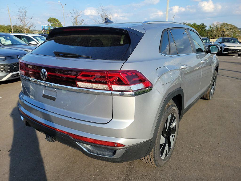 new 2026 Volkswagen Atlas Cross Sport car, priced at $43,062