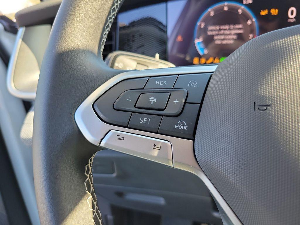 new 2025 Volkswagen Tiguan car, priced at $28,204