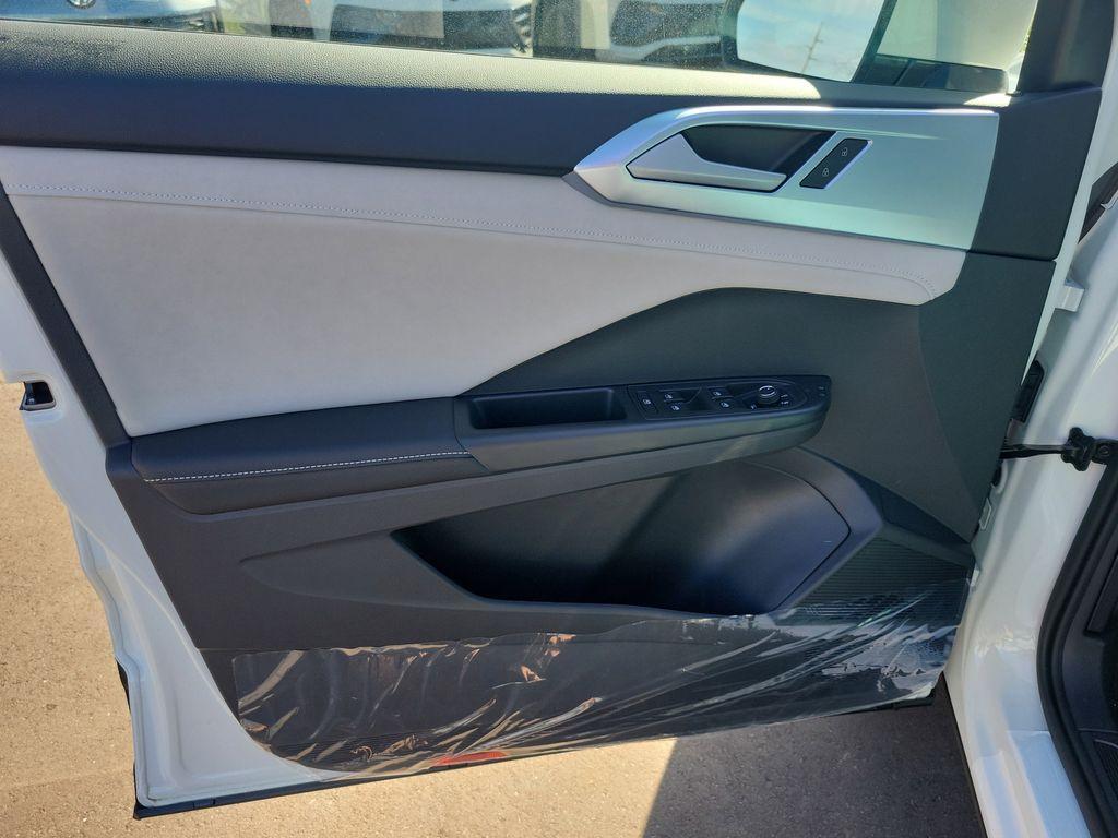 new 2025 Volkswagen Taos car, priced at $27,027