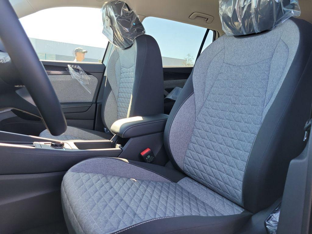 new 2025 Volkswagen Tiguan car, priced at $27,946