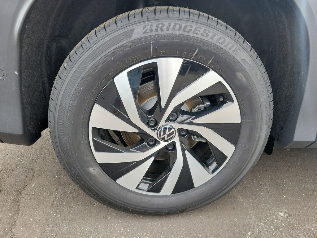 new 2025 Volkswagen Tiguan car, priced at $27,946
