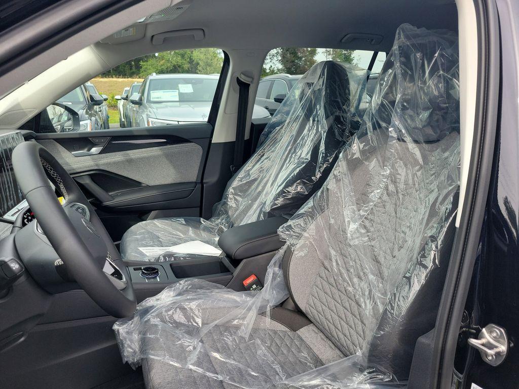 new 2025 Volkswagen Tiguan car, priced at $27,946