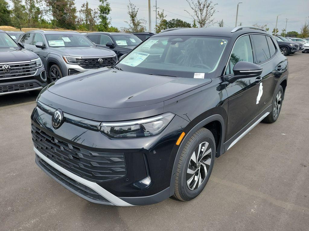 new 2025 Volkswagen Tiguan car, priced at $27,946