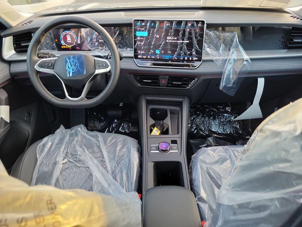 new 2025 Volkswagen Tiguan car, priced at $30,657