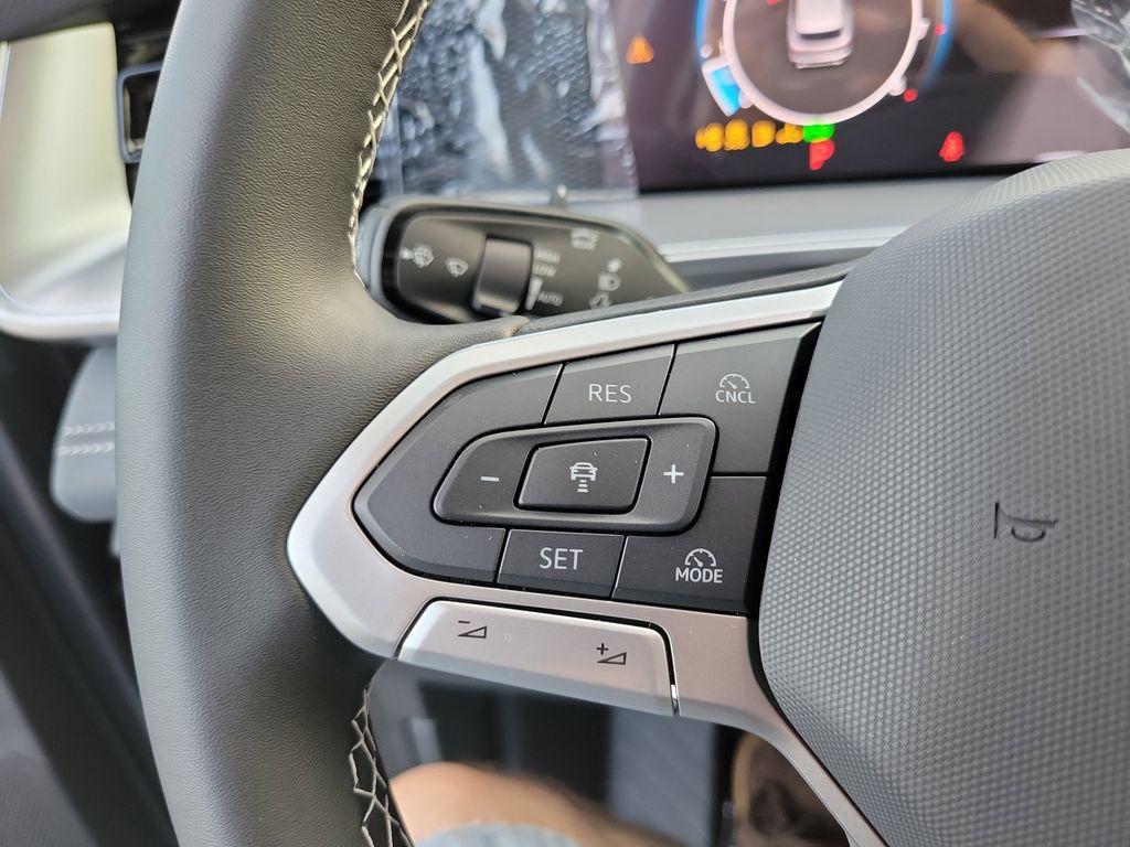 new 2025 Volkswagen Tiguan car, priced at $30,657