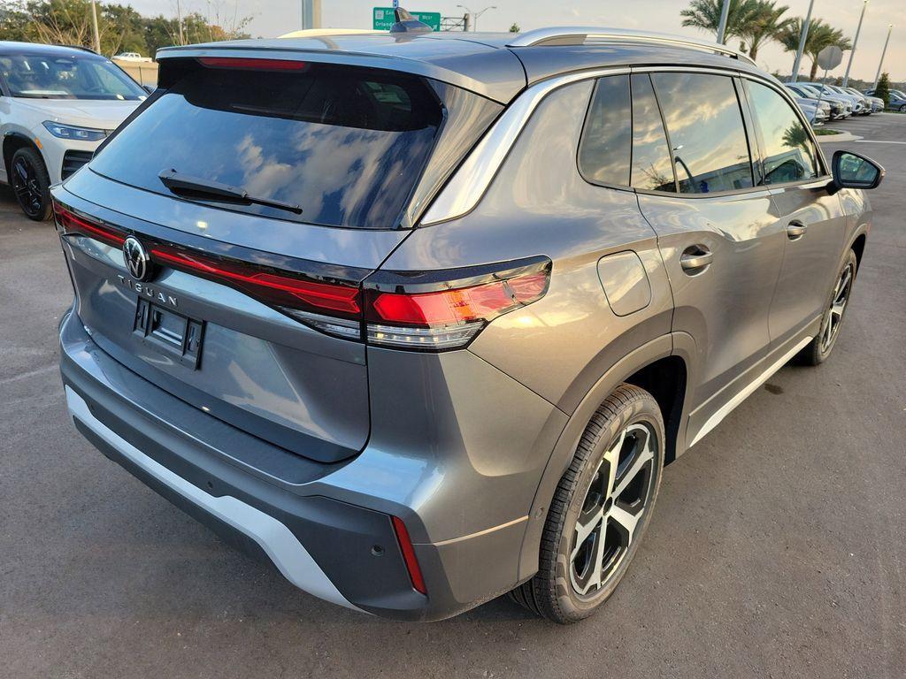 new 2025 Volkswagen Tiguan car, priced at $30,657