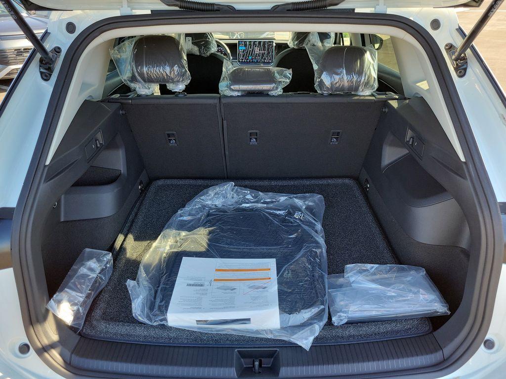 new 2025 Volkswagen Tiguan car, priced at $27,946