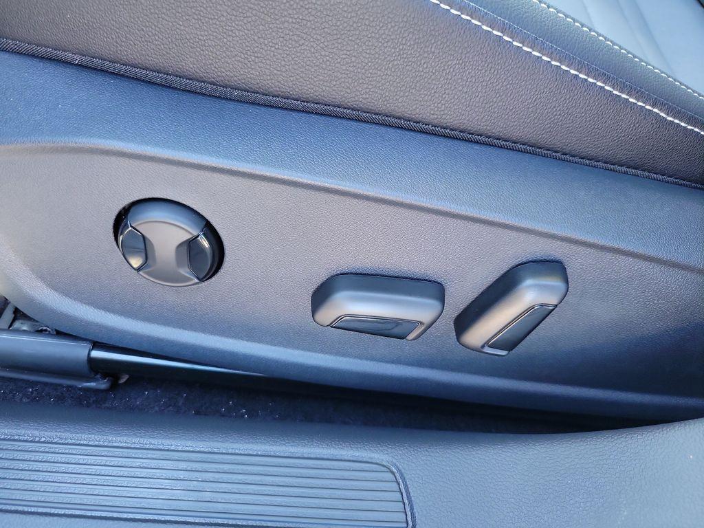 new 2025 Volkswagen Jetta car, priced at $25,501