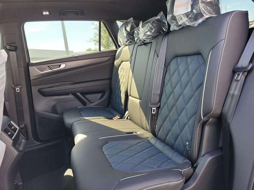 new 2026 Volkswagen Atlas Cross Sport car, priced at $52,569