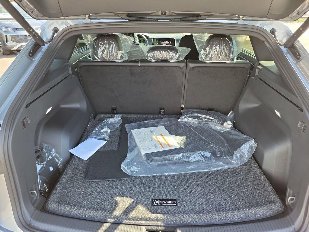 new 2026 Volkswagen Atlas Cross Sport car, priced at $52,569