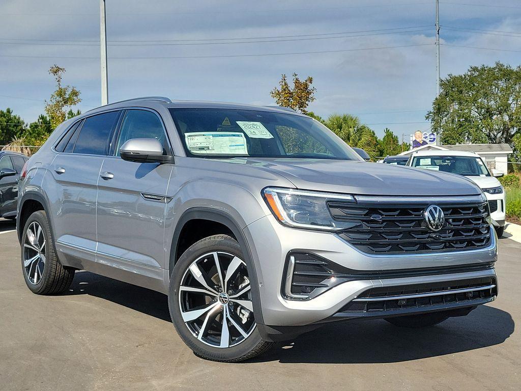 new 2026 Volkswagen Atlas Cross Sport car, priced at $52,569