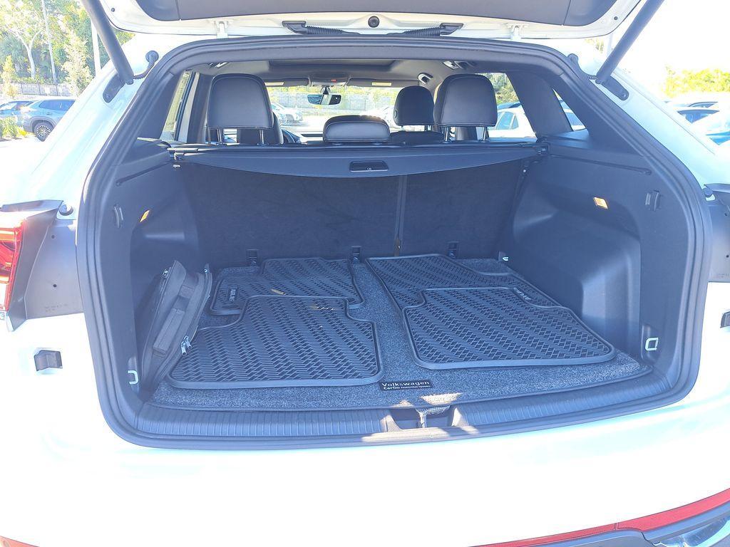 used 2021 Volkswagen Atlas Cross Sport car, priced at $21,995