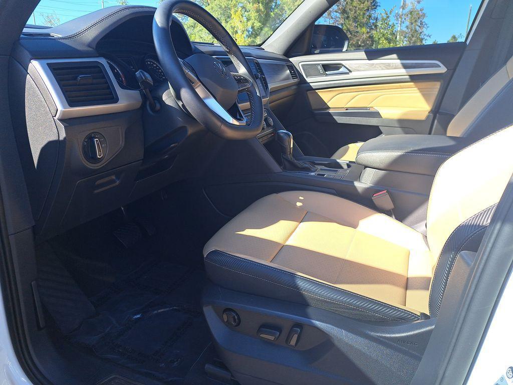 used 2021 Volkswagen Atlas Cross Sport car, priced at $21,995