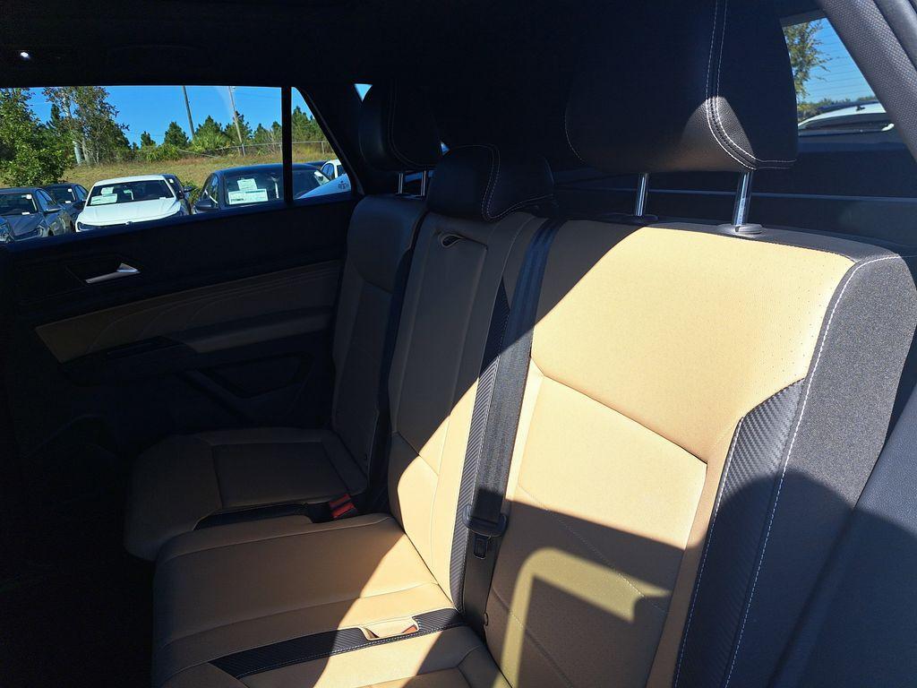 used 2021 Volkswagen Atlas Cross Sport car, priced at $21,995