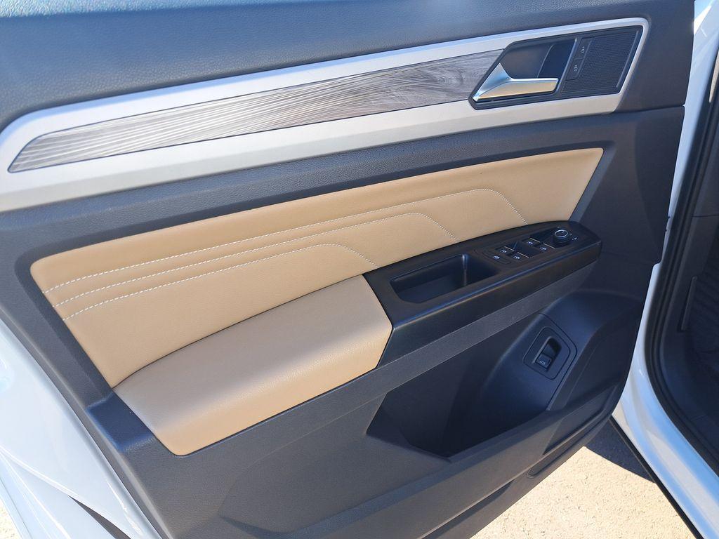 used 2021 Volkswagen Atlas Cross Sport car, priced at $21,995