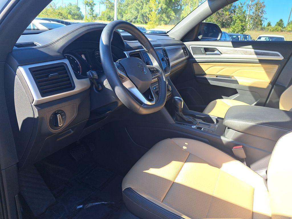 used 2021 Volkswagen Atlas Cross Sport car, priced at $21,995