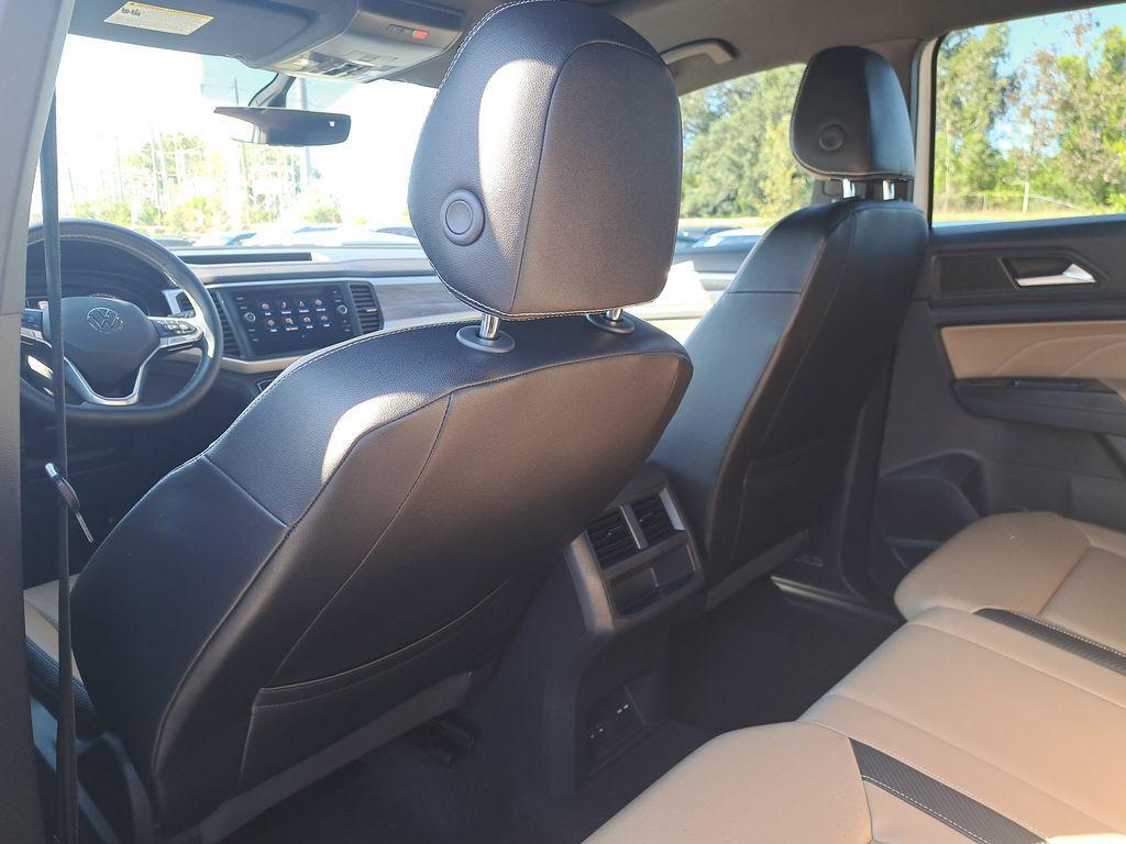 used 2021 Volkswagen Atlas Cross Sport car, priced at $21,995