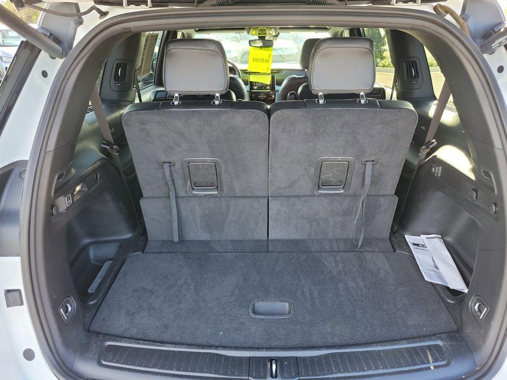 used 2022 Jeep Grand Cherokee L car, priced at $21,495