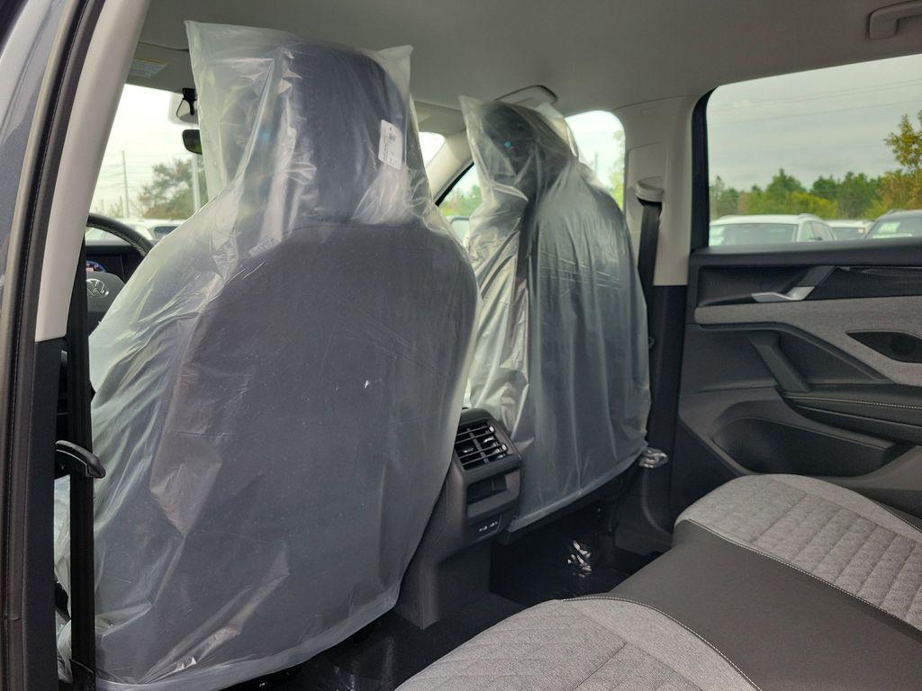 new 2025 Volkswagen Tiguan car, priced at $27,946