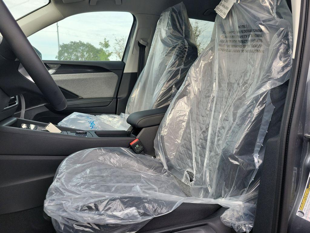 new 2025 Volkswagen Tiguan car, priced at $27,946