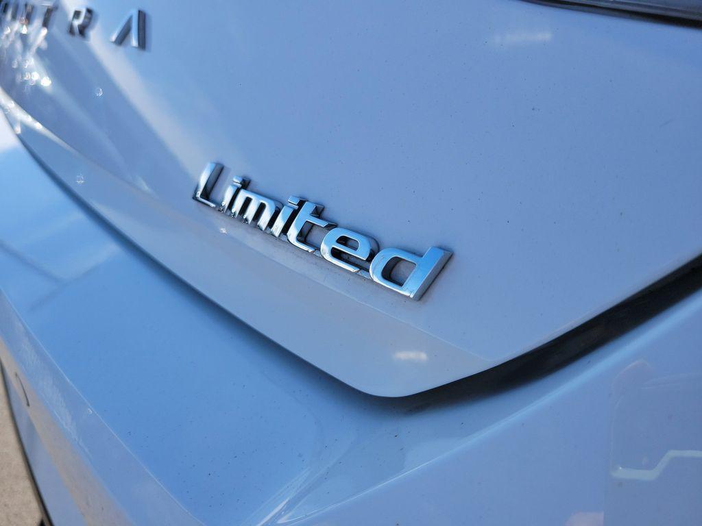 used 2023 Hyundai Elantra car, priced at $20,495