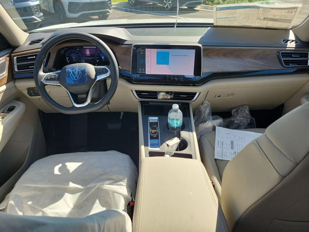 new 2026 Volkswagen Atlas car, priced at $38,668