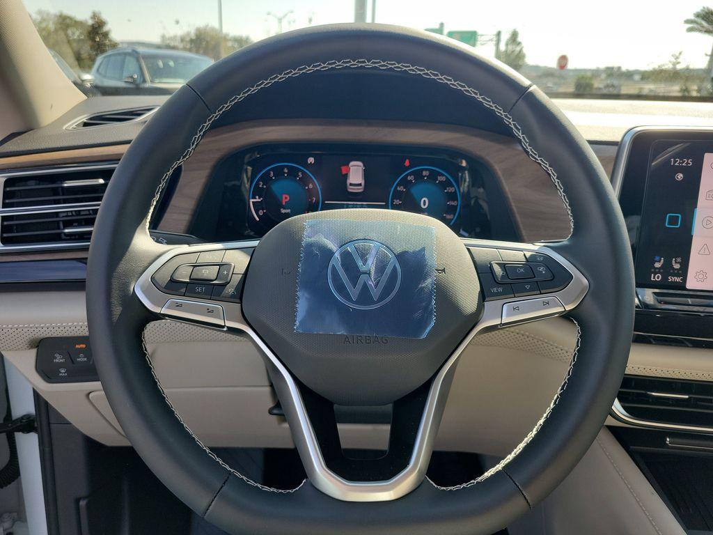 new 2026 Volkswagen Atlas car, priced at $38,668