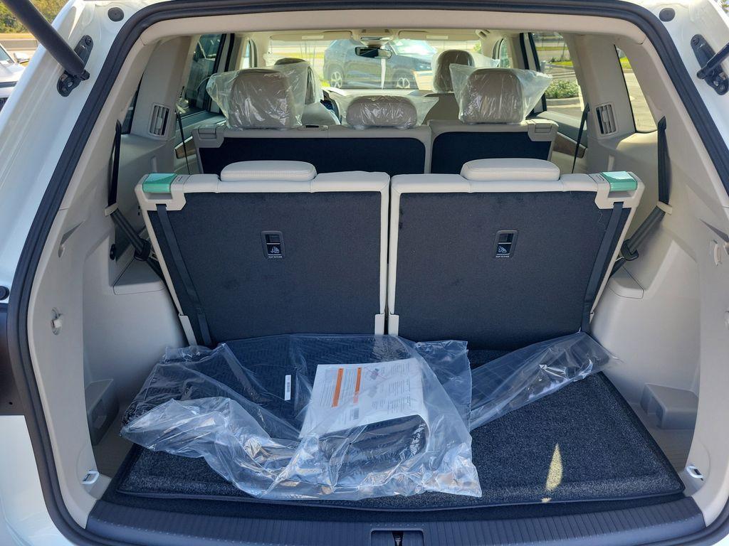 new 2026 Volkswagen Atlas car, priced at $38,668