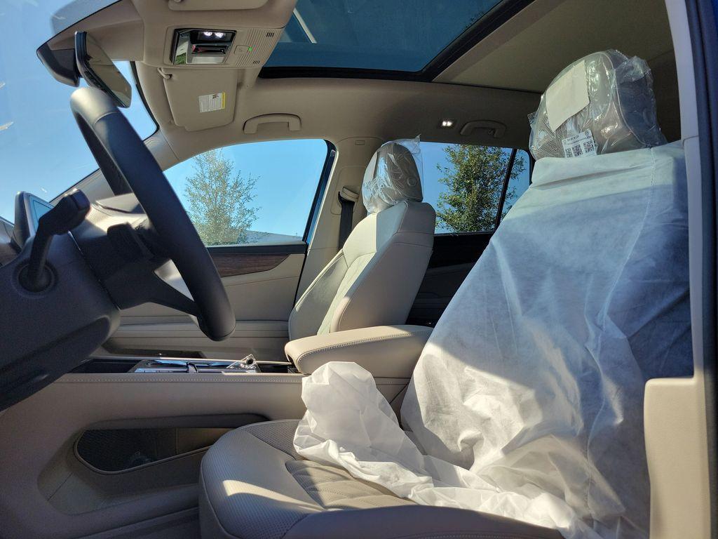 new 2026 Volkswagen Atlas car, priced at $53,644