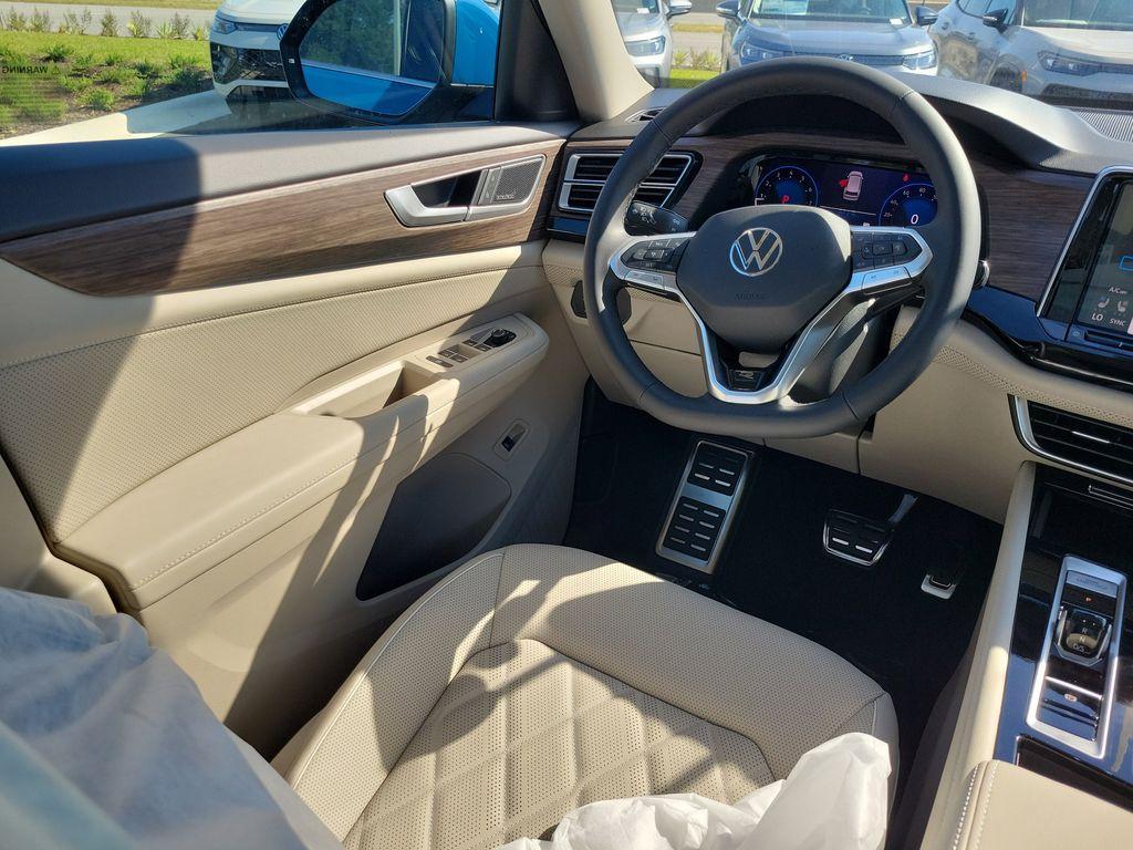 new 2026 Volkswagen Atlas car, priced at $53,644