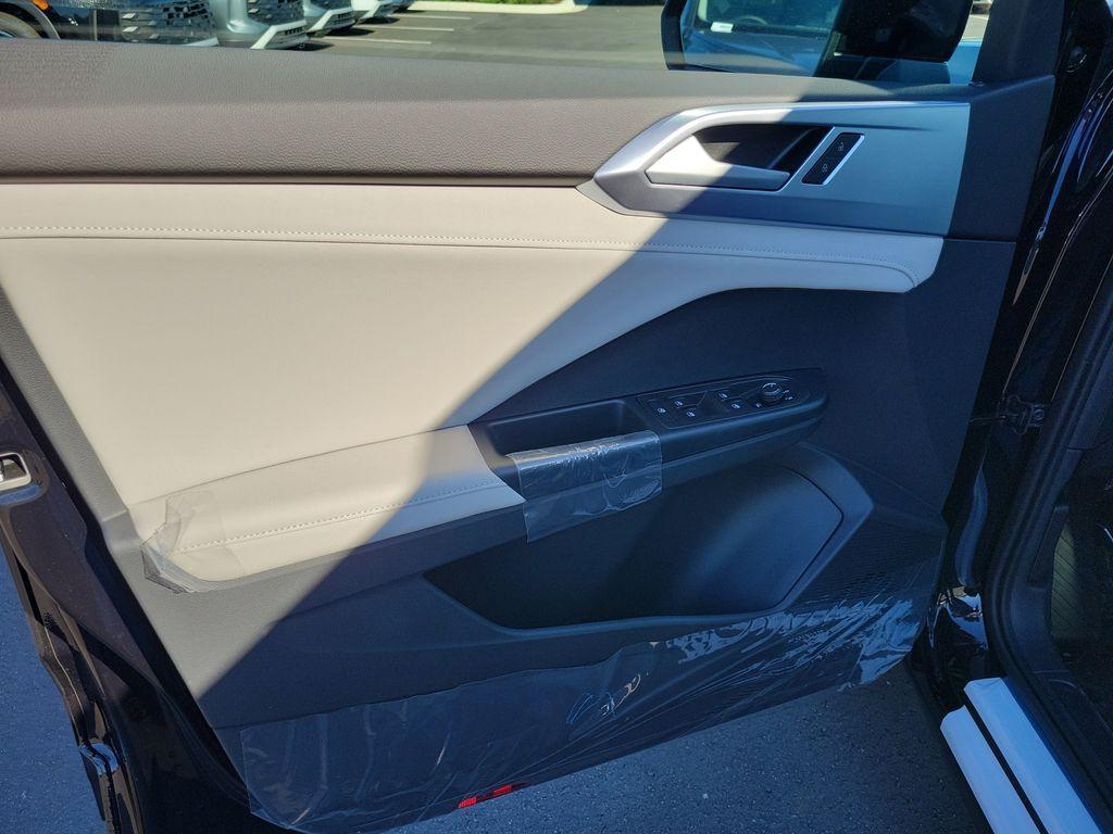 new 2025 Volkswagen Taos car, priced at $26,687