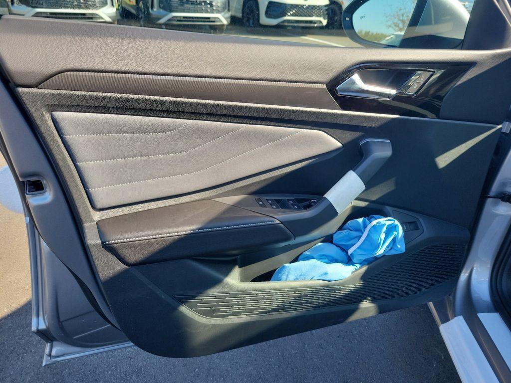 new 2025 Volkswagen Jetta car, priced at $27,665