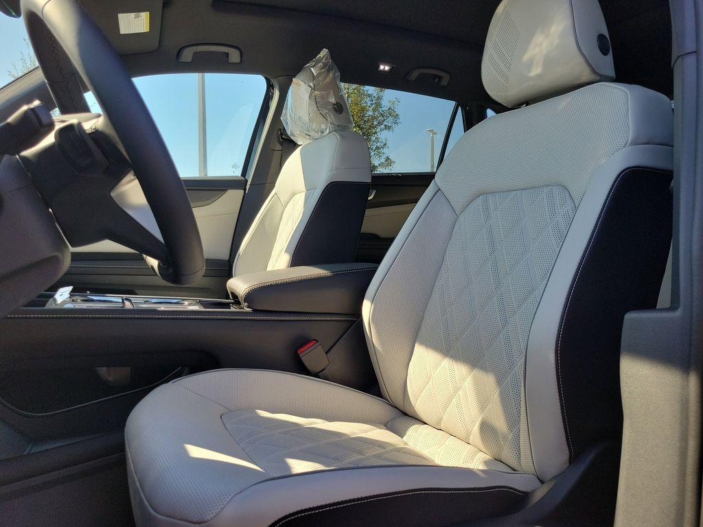 new 2026 Volkswagen Atlas Cross Sport car, priced at $52,569