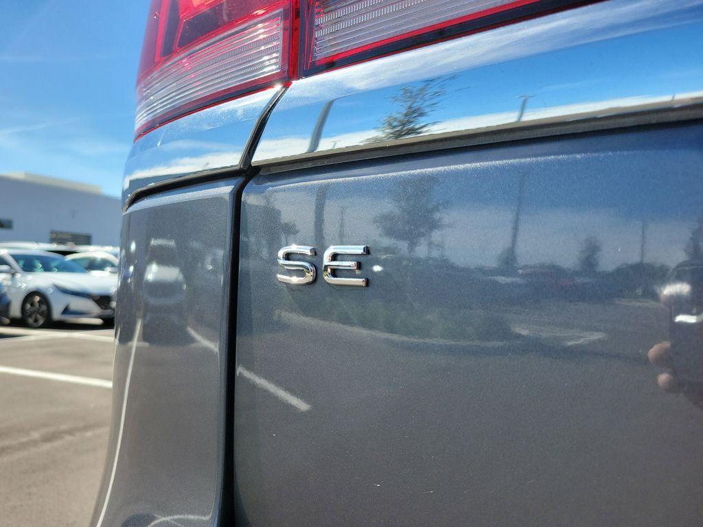 used 2023 Volkswagen Atlas car, priced at $24,995