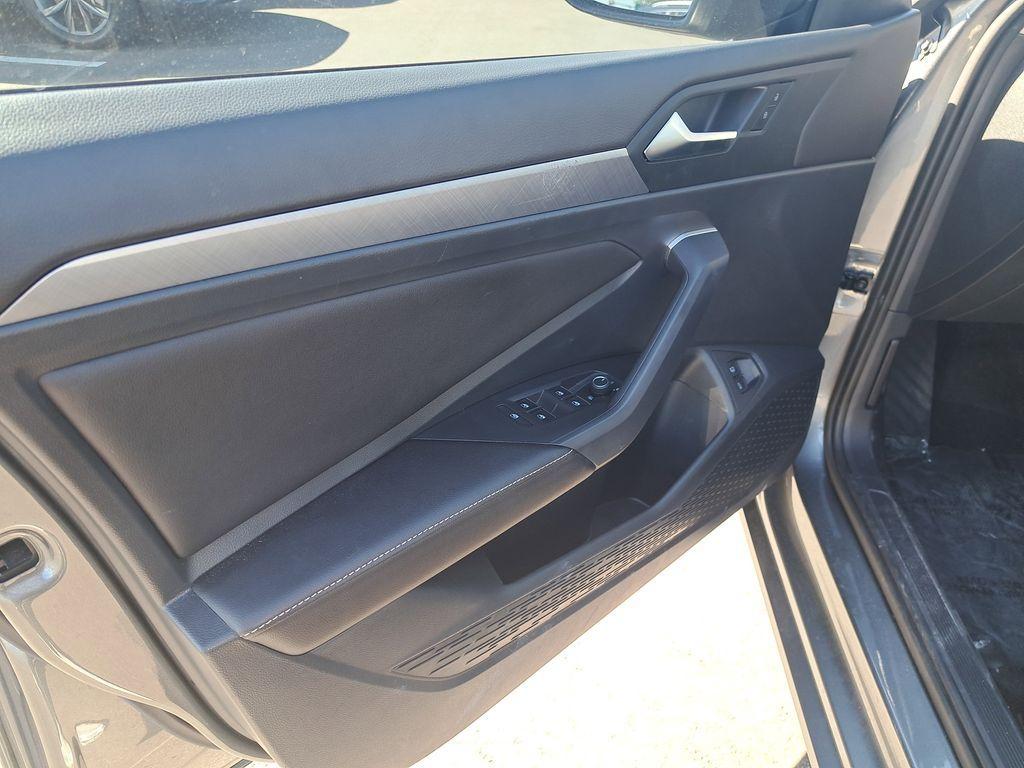 used 2022 Volkswagen Jetta car, priced at $18,995