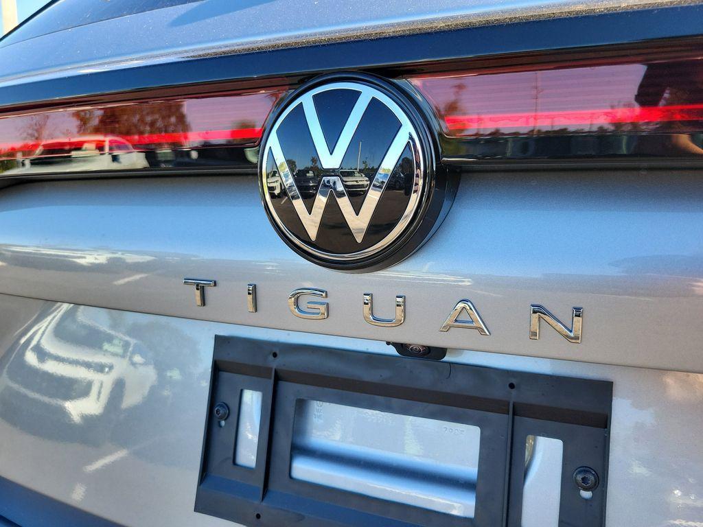 new 2025 Volkswagen Tiguan car, priced at $30,657
