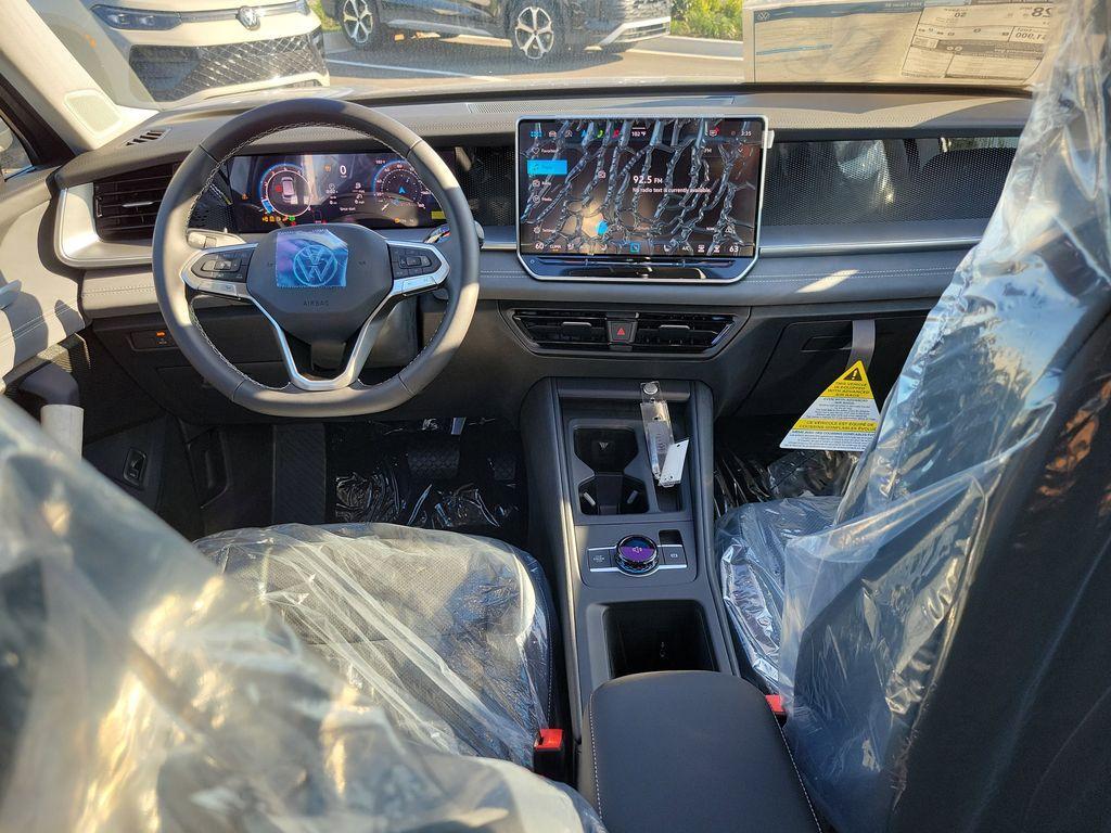 new 2025 Volkswagen Tiguan car, priced at $30,657