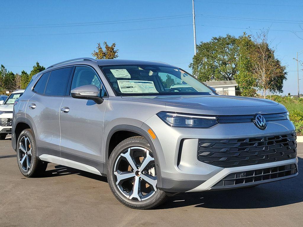 new 2025 Volkswagen Tiguan car, priced at $30,657