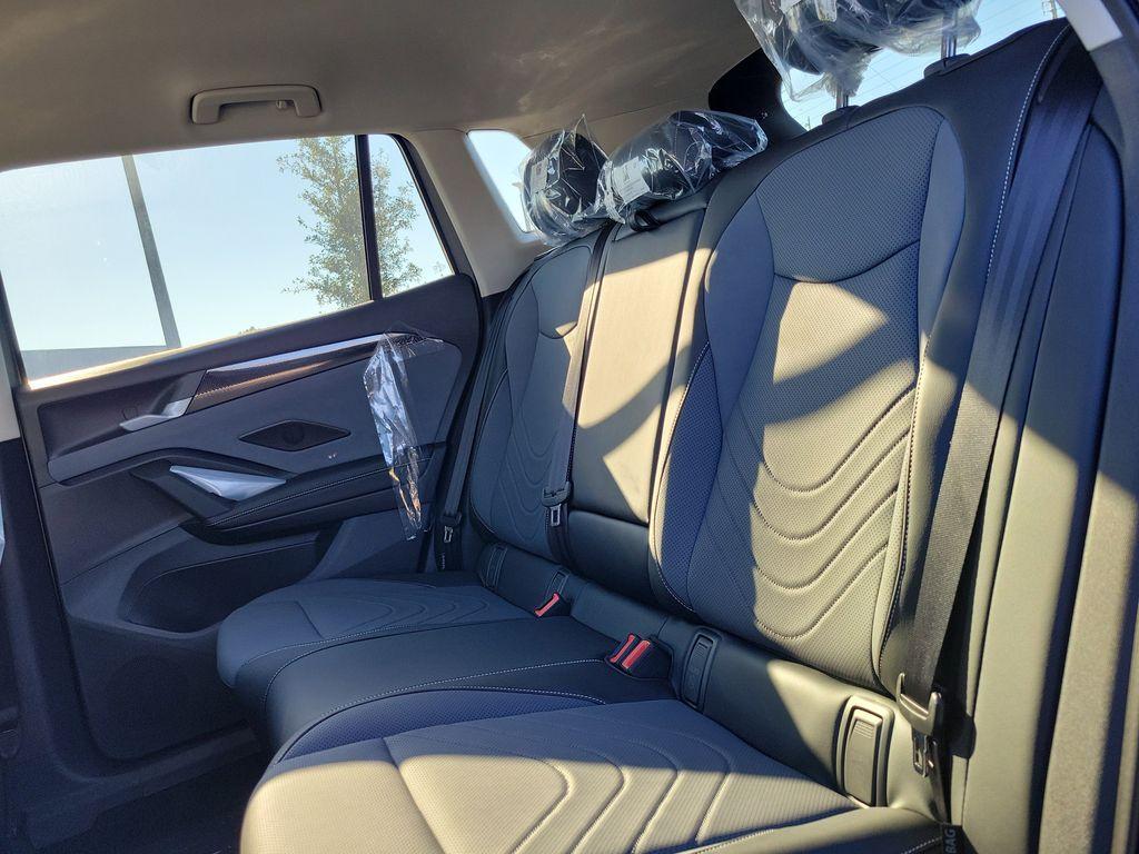 new 2025 Volkswagen Tiguan car, priced at $30,657