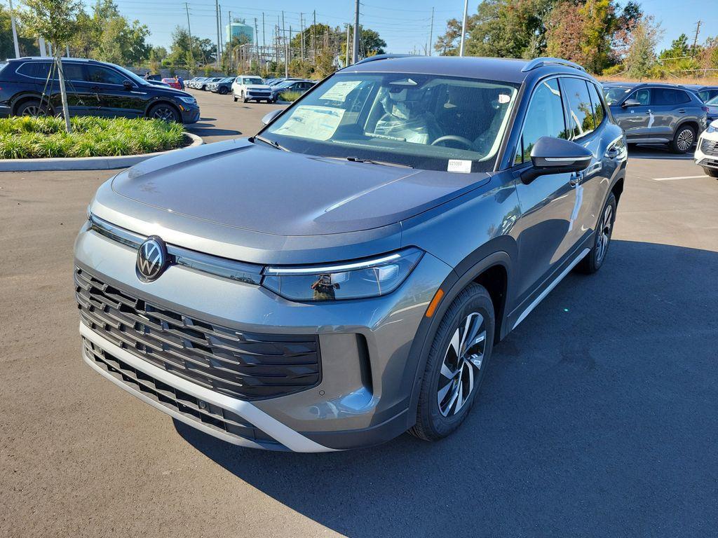 new 2025 Volkswagen Tiguan car, priced at $27,946